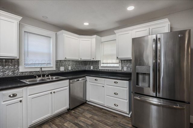 7608 SOMBRERO Drive, Amarillo, TX 79108