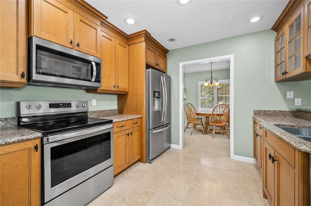 2138 NW 30TH PLACE, Gainesville, FL 32605