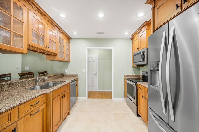 2138 NW 30TH PLACE, Gainesville, FL 32605