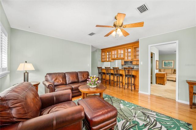 2138 NW 30TH PLACE, Gainesville, FL 32605