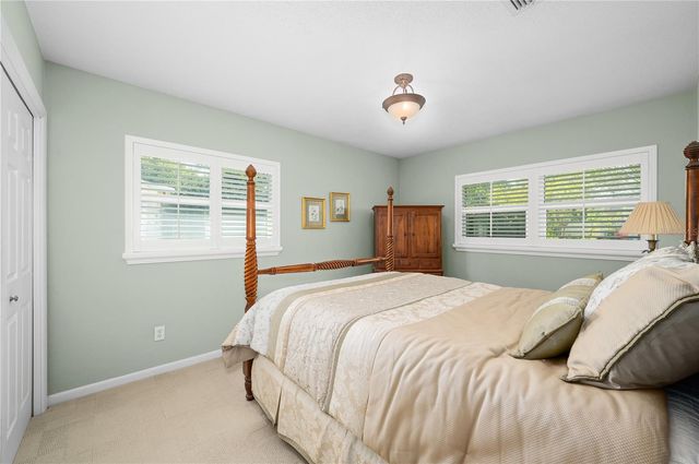 2138 NW 30TH PLACE, Gainesville, FL 32605