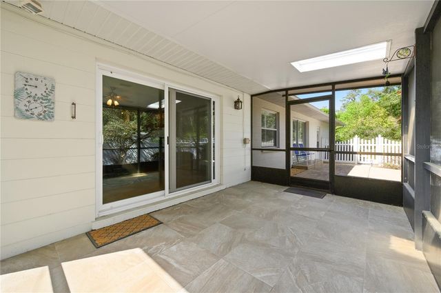 2138 NW 30TH PLACE, Gainesville, FL 32605