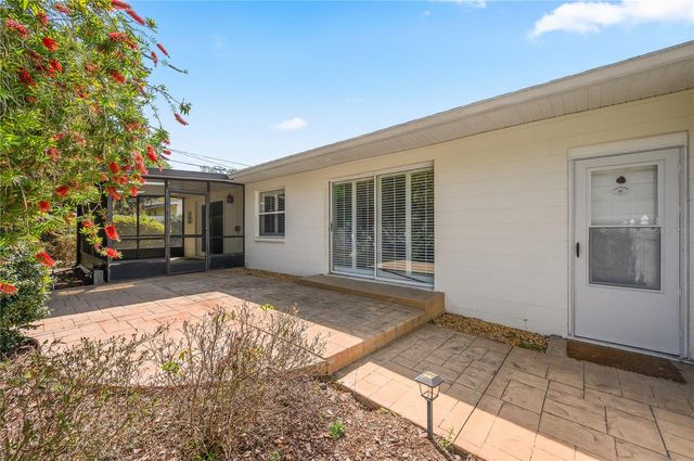 2138 NW 30TH PLACE, Gainesville, FL 32605