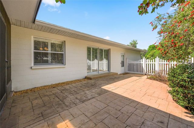 2138 NW 30TH PLACE, Gainesville, FL 32605