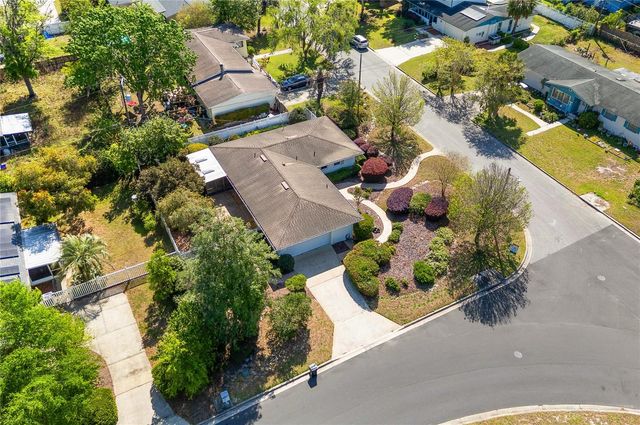 2138 NW 30TH PLACE, Gainesville, FL 32605