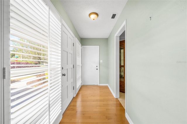 2138 NW 30TH PLACE, Gainesville, FL 32605