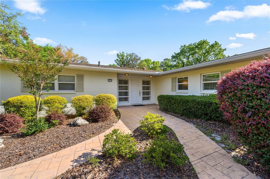 2138 NW 30TH PLACE, Gainesville, FL 32605