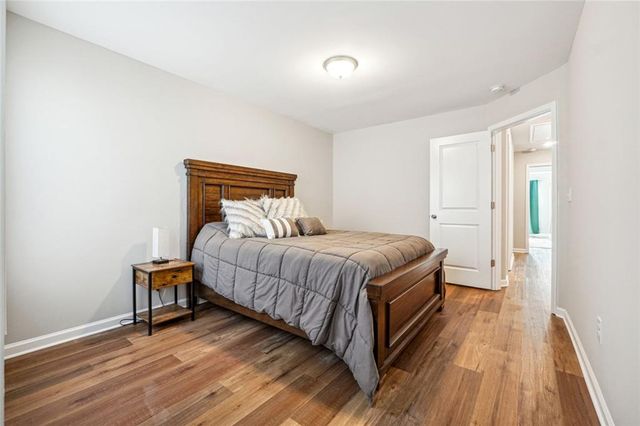 1616 Lansing Bluff Walk, Lawrenceville, GA 30043