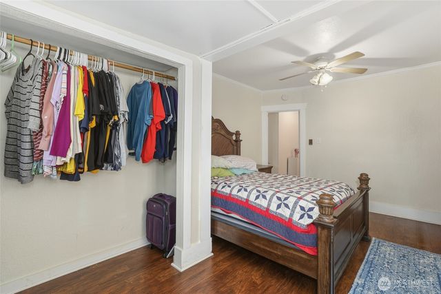 1005 S Alder Street, Tacoma, WA 98405