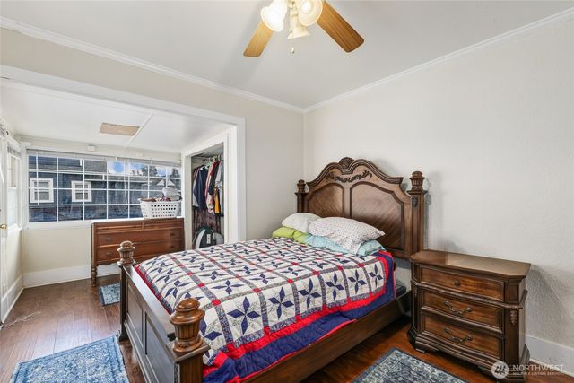 1005 S Alder Street, Tacoma, WA 98405