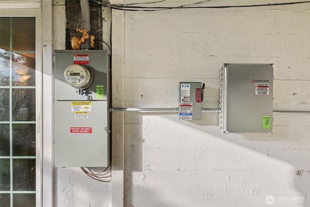 1005 S Alder Street, Tacoma, WA 98405