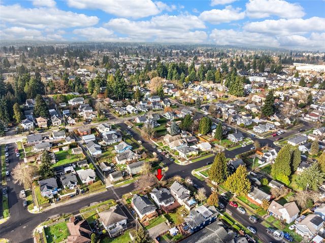 1005 S Alder Street, Tacoma, WA 98405