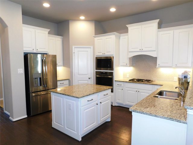 8152 Rosemary Sage Drive, Magnolia, TX 77354