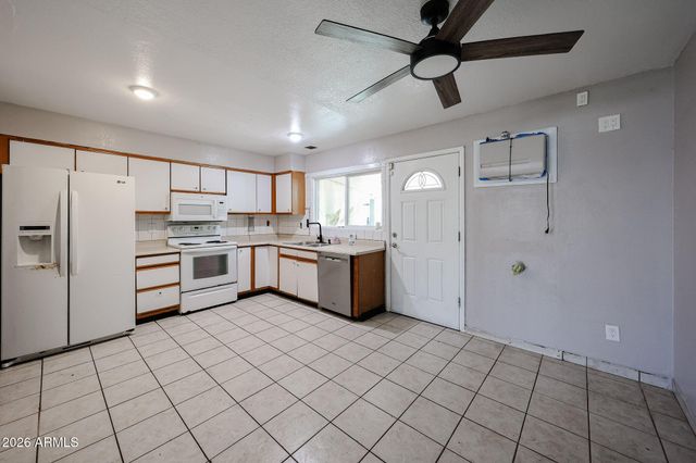 2646 W WOLF Street, Phoenix, AZ 85017