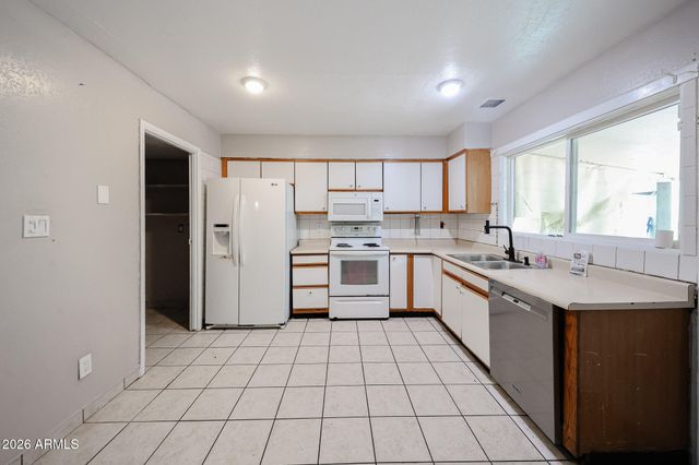 2646 W WOLF Street, Phoenix, AZ 85017