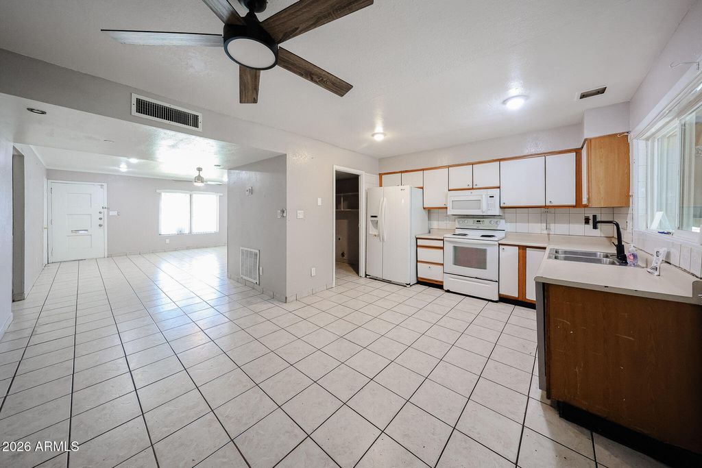2646 W WOLF Street, Phoenix, AZ 85017 — photo 3