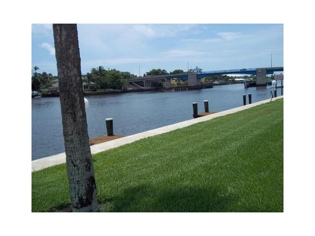 630 Snug Harbor Drive C14, Boynton Beach, FL 33435