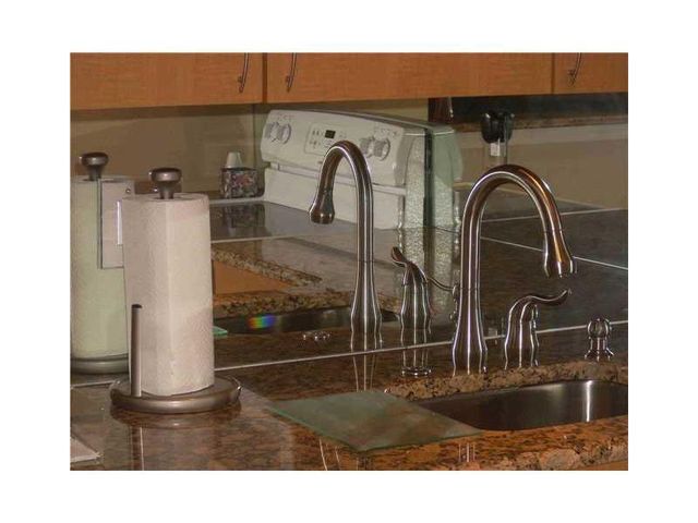 630 Snug Harbor Drive C14, Boynton Beach, FL 33435