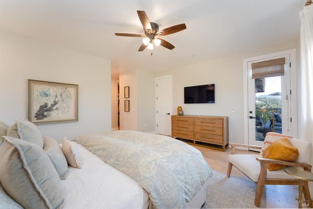 2412 Celestin Ct, Ukiah, CA 95482