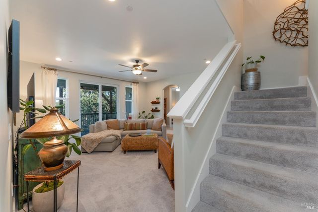 2412 Celestin Ct, Ukiah, CA 95482