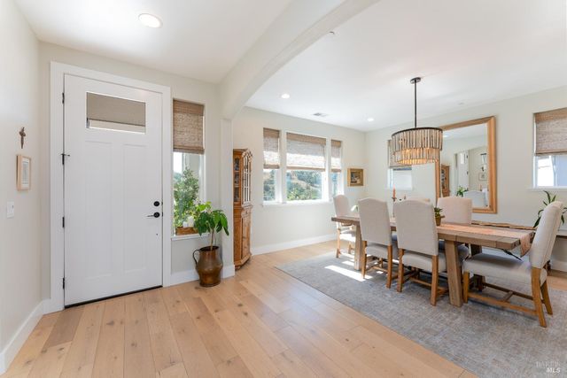 2412 Celestin Ct, Ukiah, CA 95482