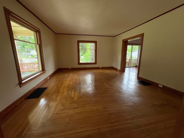 506 E Division Street, Cadillac, MI 49601