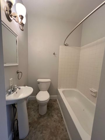 506 E Division Street, Cadillac, MI 49601