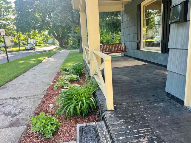 506 E Division Street, Cadillac, MI 49601