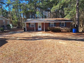 2525 Vestal Avenue, Fayetteville, NC 28301