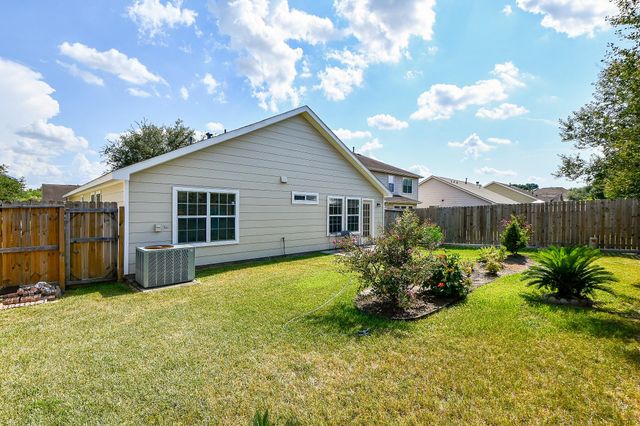 18114 Waverly Hollow Lane, Cypress, TX 77429