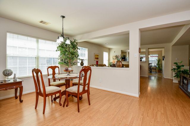 18114 Waverly Hollow Lane, Cypress, TX 77429