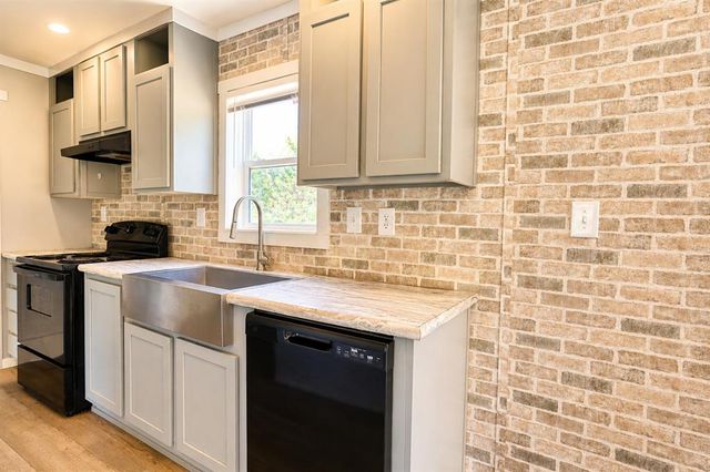 36509 Old Mills Road, Tecumseh, OK 74873