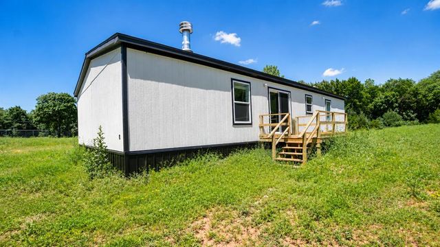 36509 Old Mills Road, Tecumseh, OK 74873
