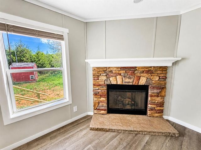 36509 Old Mills Road, Tecumseh, OK 74873