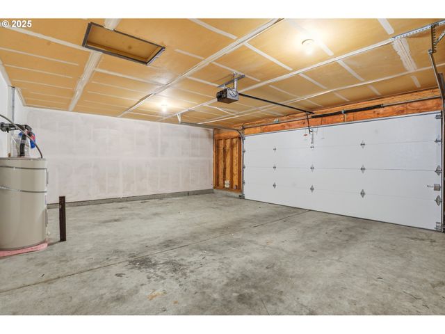 511 Se CLARK Ave, Battle Ground, WA 98604