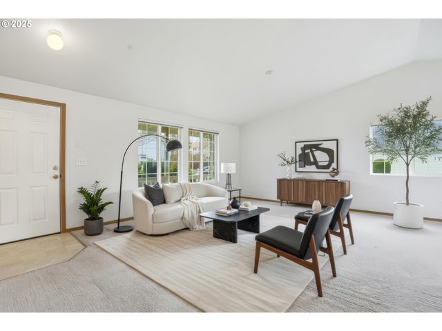 511 Se CLARK Ave, Battle Ground, WA 98604