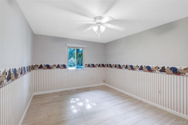 7230 Miller Road, Swartz Creek, MI 48473