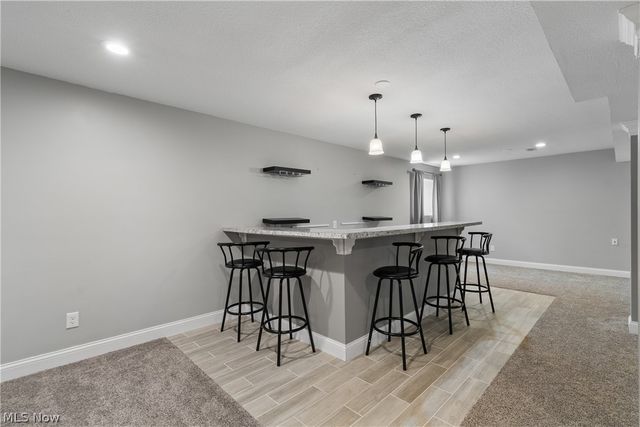 10453 Dogwood Drive, Aurora, OH 44202