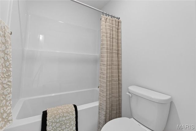 160 Cedarstone Drive, Dardenne Prairie, MO 63368