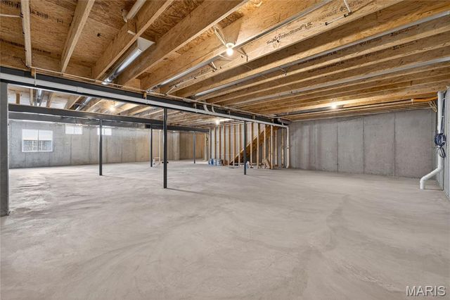 160 Cedarstone Drive, Dardenne Prairie, MO 63368
