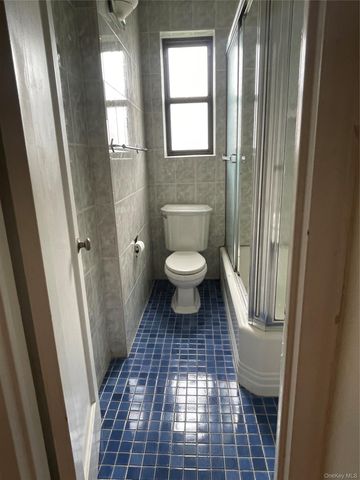 210 Martine Avenue 5D, White Plains, NY 10601