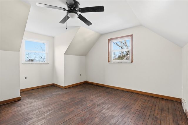 1865 Montour St, Coraopolis, PA 15108