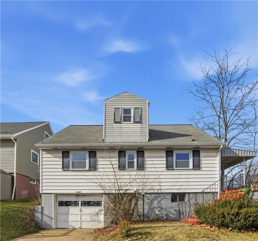 1865 Montour St, Coraopolis, PA 15108