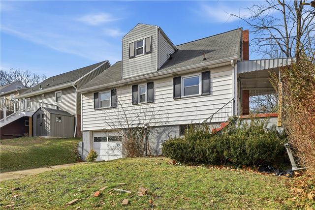 1865 Montour St, Coraopolis, PA 15108