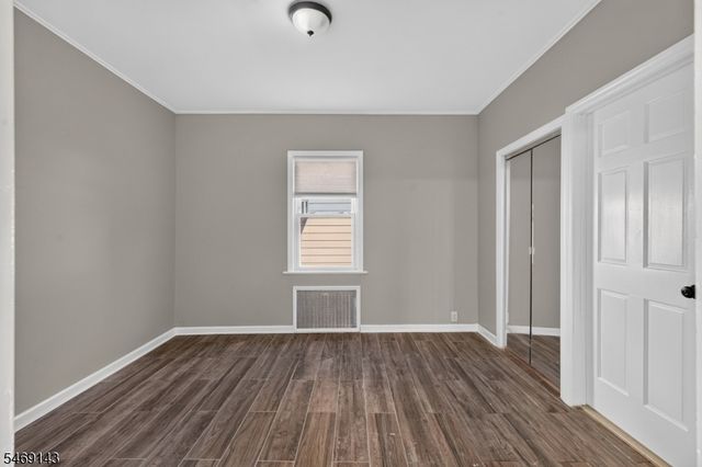 100 Morgan Pl, North Arlington Boro, NJ 07031