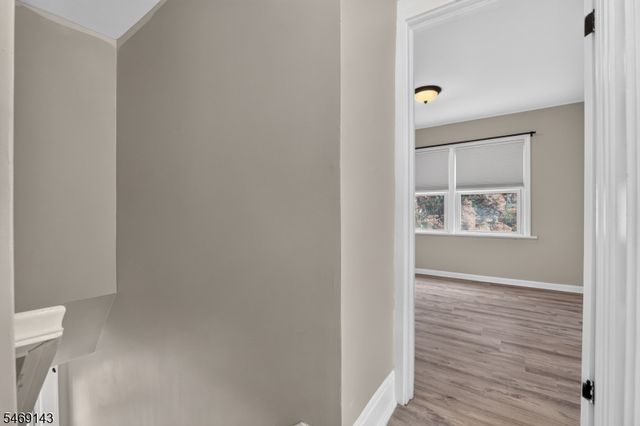 100 Morgan Pl, North Arlington Boro, NJ 07031