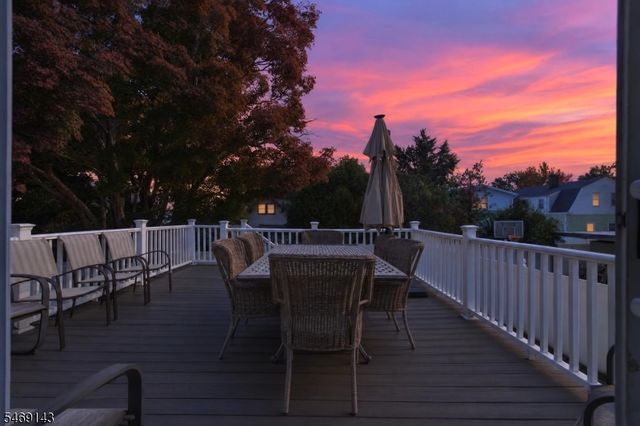 100 Morgan Pl, North Arlington Boro, NJ 07031