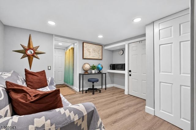 100 Morgan Pl, North Arlington Boro, NJ 07031