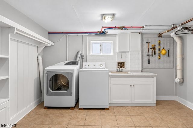 100 Morgan Pl, North Arlington Boro, NJ 07031