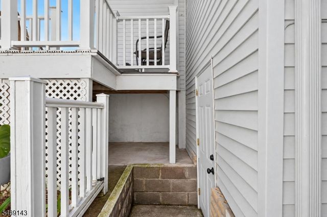 100 Morgan Pl, North Arlington Boro, NJ 07031